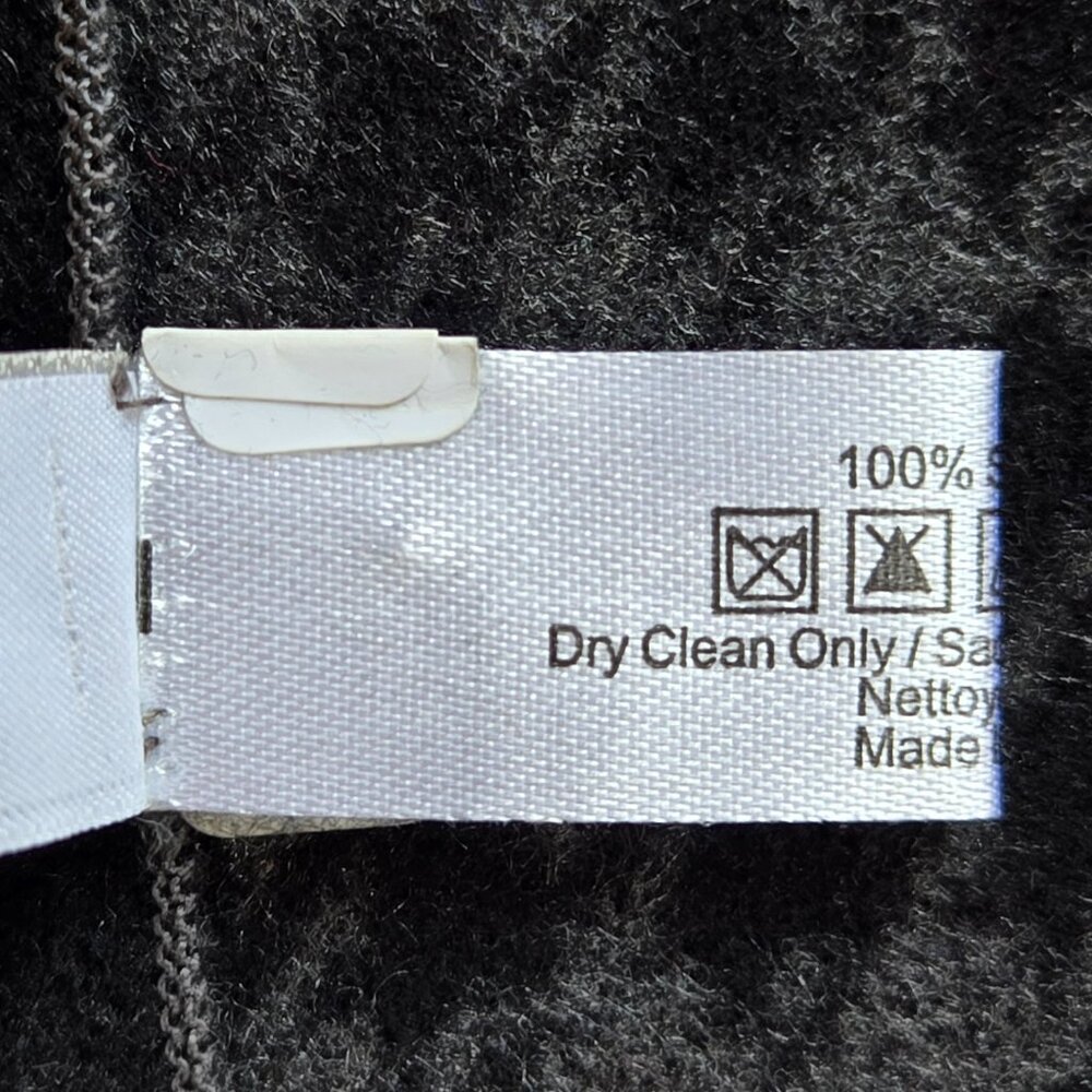 NWOT *SILK* Grey & Black Houndstooth Scarf - Picture 6 of 8